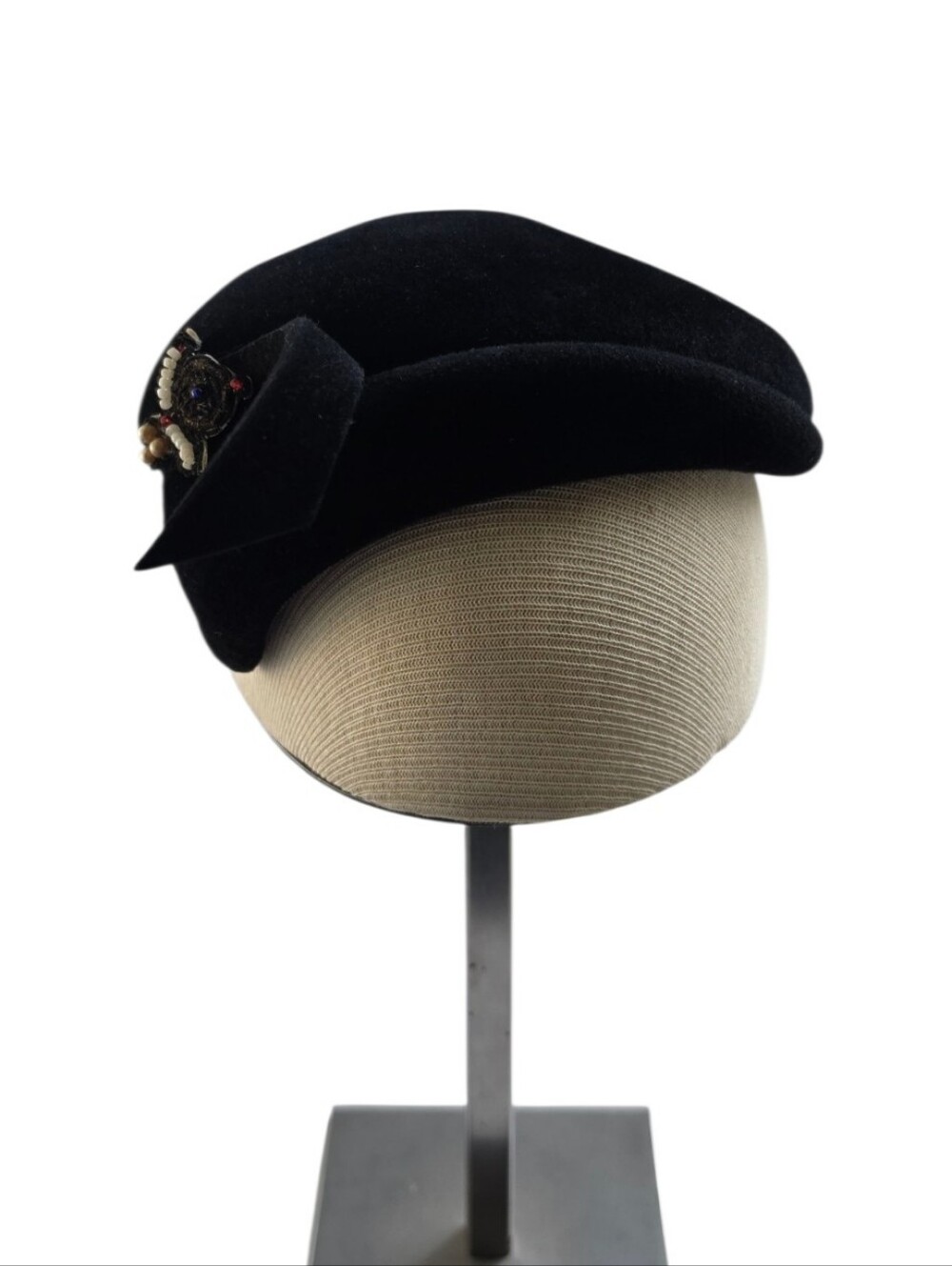 Vintage Dawson New York Black Felt Sculptural Hat Beaded Insect Embellishment - Picture 6 of 13